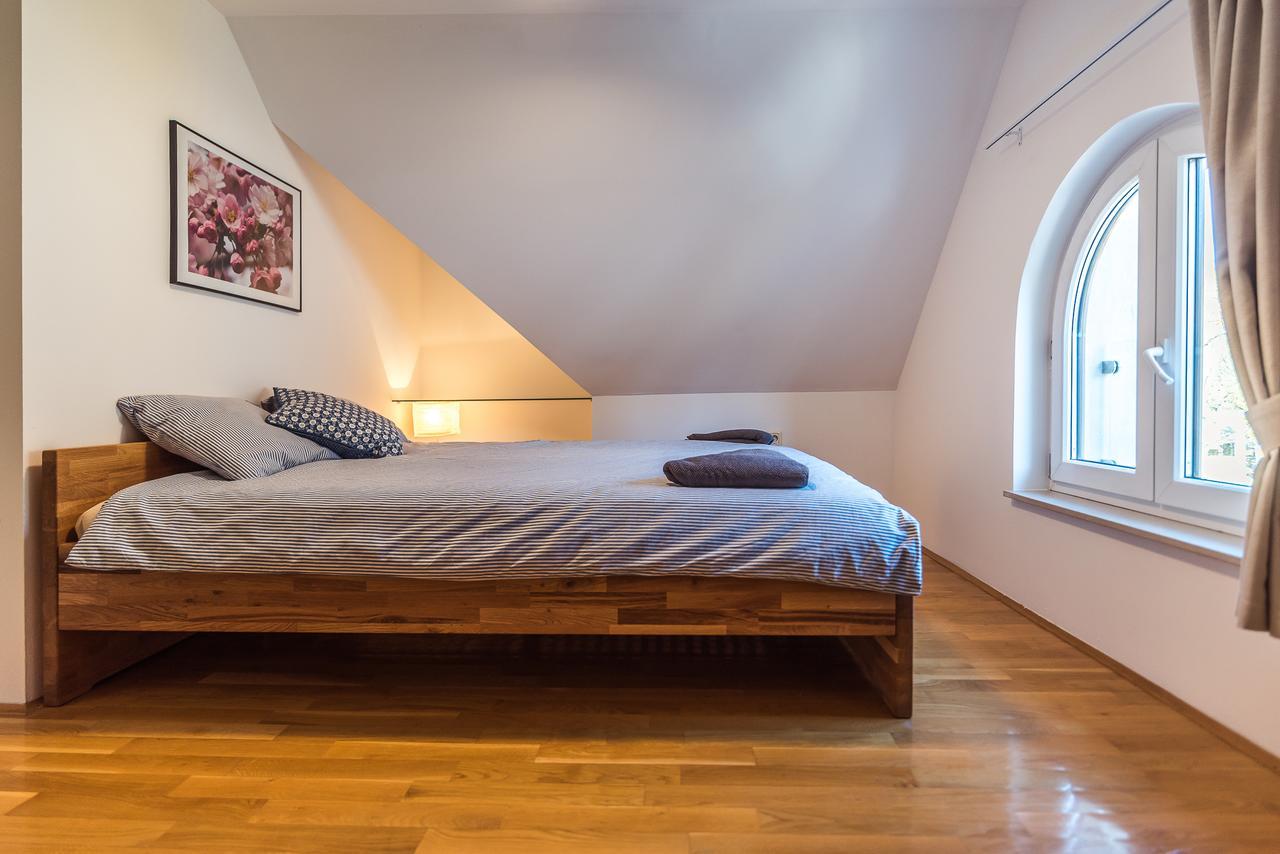 Apartment Prule